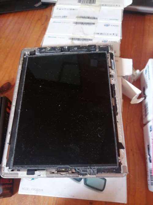 ***BULK LOT OF LAPTOPS, TABLETS, 3G GLASSES ETC***