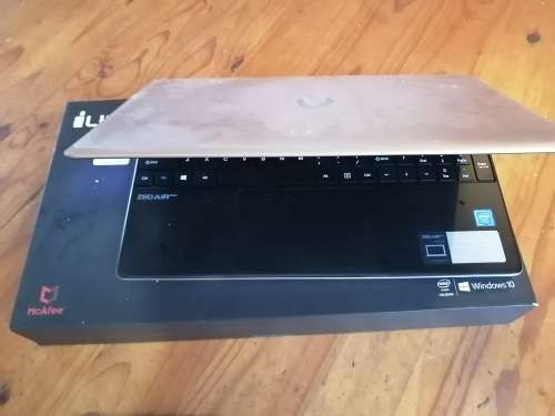 ** ROSE GOLD  ZEDAIR ILIFE PLUS. 4GB RAM, 500GB HDD, WIFI, BLUETOOTH*FAULTY***** ****