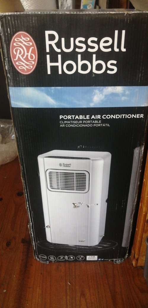 **CRAZY SPECIAL**BRAND NEW RUSSEL HOBBS 10 000BTU AIRCON COOLING AND HEATING **R6000
