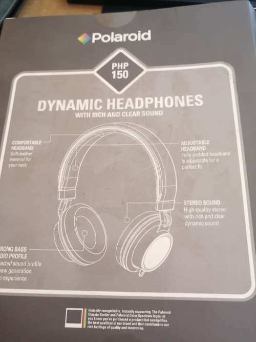 ***BLACK WEEK**FREE FREIGHT**LOT OF ELECTRONICS, HEADHPONES, POWER BANKS, FITNESS SMART BANDS**