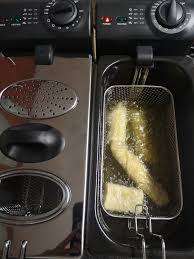 ***DEMO, LIKE NEW, NEVER USED** HOMECHOICE TWIN DEEP FRYER, STAINLESS STEEL. IN , BOX*****