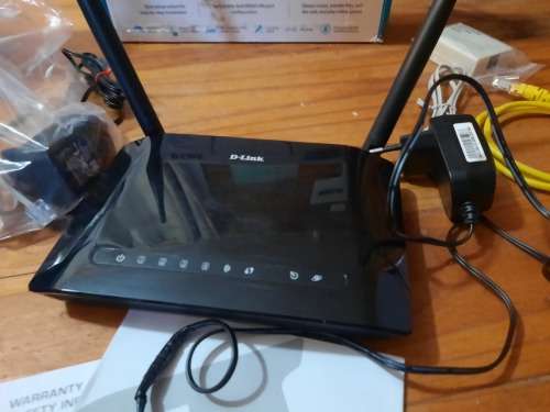 ***NEW YEARS SPECIAL**FREE FREIGHT **2 x D-LINK WIRELESS N300 ADSL2+MODEM ROUTER**ONE BID FOR BOTH
