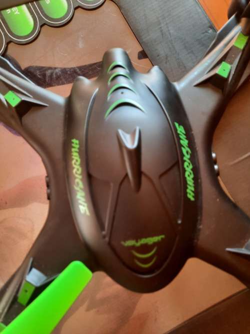 ****LATE ENTRY***2 X DRONES** VOYAGER CYCLONE AND VOYAGER HURRICANE**READ AD****