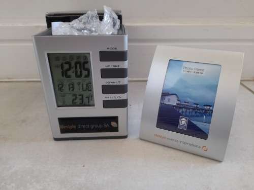 **FREE GIFT WITH PURCHASE**SAMSUNG 2232GW, 22INCH WIDE SCREEN LCD MONITOR**********