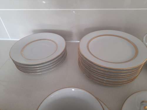 ***POSSIBLE HIGH VALUE CHINA****RC SRI LANKA NORITAKE L553 GLORIA TEA SET****