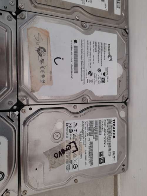 **CRAZY SPECIAL***FREE FREIGHT*LOT OF 4X 1TB HDD. 6 X500GB DESKTOP HARD DRIVES**THE LOT  ONE BID**