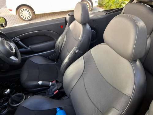 ***WOW!!!!!**2006 MINI COOPER CONVERTIBLE ON AUCTION*STARTING @R1 NO RESERVE***