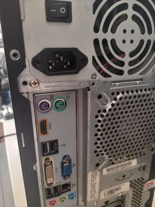 **COMBO DEAL**2 X PC BOXES, PROLINE I5 AND PROLINE I3, COMPLETE WITH HARD DRIVES**REPAIRS OR SPARES*