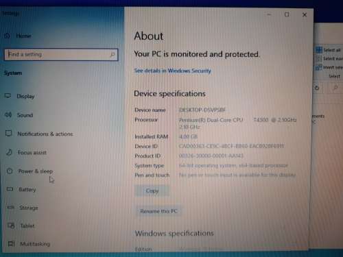 **FREE FREIGHT FRIDAY***ACER ASPIRE 5732Z LAPTOP**4GB RAM,500GB HDD, WINDOWS 10**WORKS PLUGGED IN**