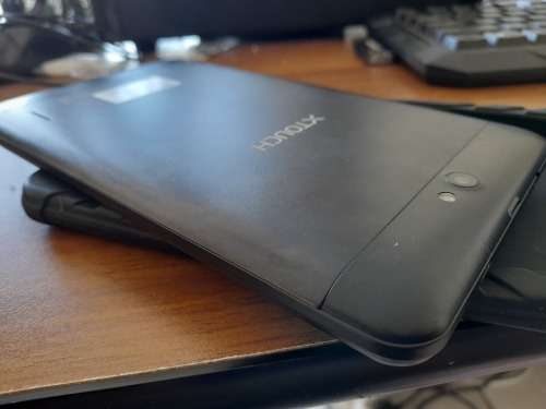 ****CRAZY SPECIAL**FREE FRIEGHT**XTOUCH DUEL SIM 3G TABLET WITH POUCH**EXCELLENT CONDITION***