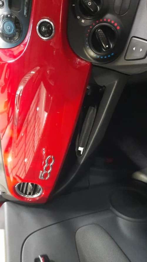 ****WOW**SPORTY 2013 FIAT 500 RED, PANARAMIC ROOF, FHS/FSH ON AUCTION*STARTING @R1 NO RESERVE***