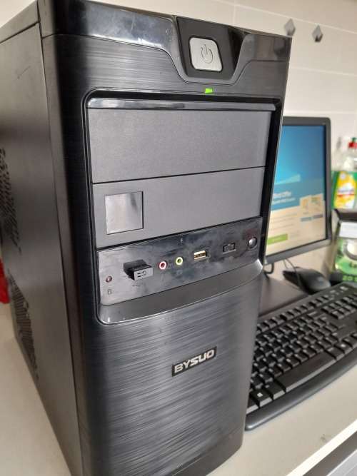 *TOP SPEC*GAMING PC SETUP**AMD A10 6800, MSI MILITARY CLASS 3, 8GB RAM, 500GB SSD, 4,1GZH*SCREEN ETC