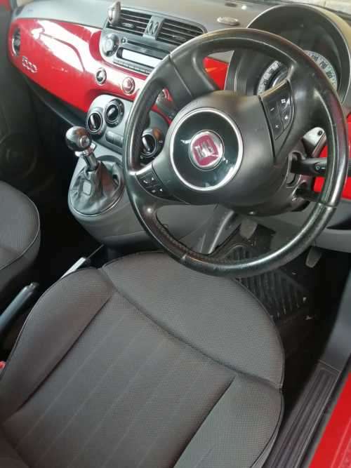 ****WOW**SPORTY 2013 FIAT 500 RED, PANARAMIC ROOF, FHS/FSH ON AUCTION*STARTING @R1 NO RESERVE***
