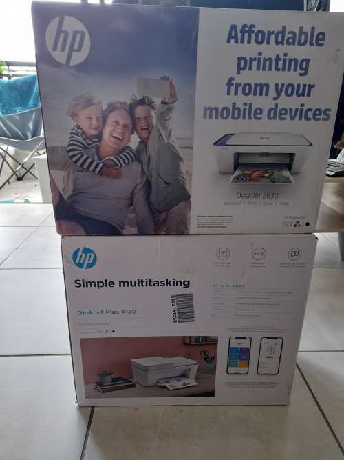 **LIQUIDATION STOCK**2 X HP PRINTERS , LKE NEW BUT FEEDING ISSUES**SOLD AS IS**
