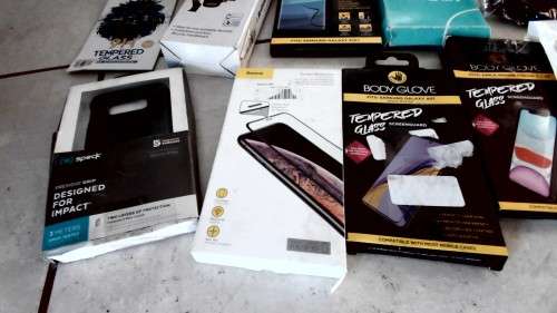 ****BULK LOT OF CELL PHONE ACCESSORIES, WIRELESS CHARGERS, LCDS,COVERS, SCREEN PROTECTORS ETC*****