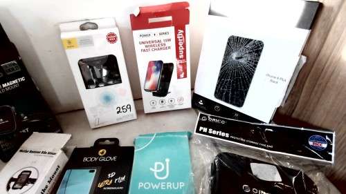 ****BULK LOT OF CELL PHONE ACCESSORIES, WIRELESS CHARGERS, LCDS,COVERS, SCREEN PROTECTORS ETC*****