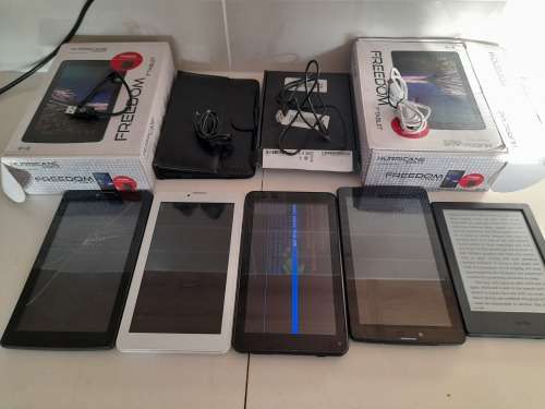 **FREE FREIGHT FRIDAY***BULK LOY OF TABLETS, 1XBLAUPUNKT, 1XTELEFUNKEN,2 X FREEDOM, 1X KINDLE*AS IS*