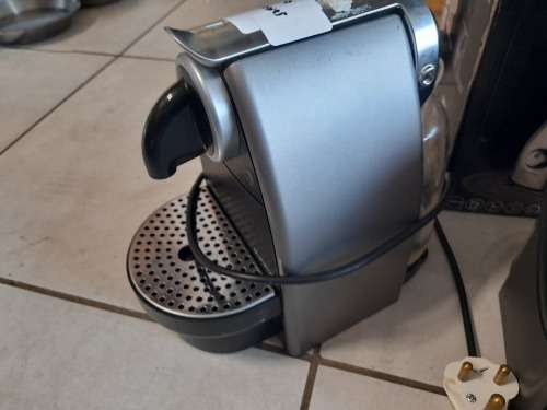 ***LIQUIDATION STOCK**3 X NESPRESSO COFFEE POD MACHINES**SOLD AS PER DESCRIPTION****