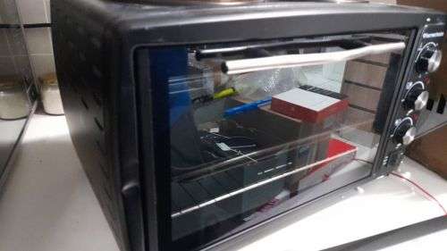 *SPRING SPECIAL*** HOMECHOICE 26L MINI OVEN AND 2 PLATE TOP**R1600 IN STORE**