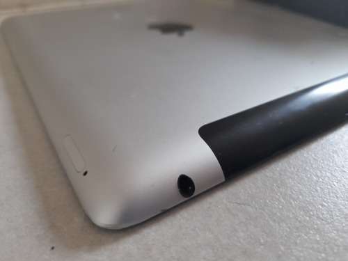 *CRAZY SPECIAL*APPLE IPAD 2 A139 3G/WIFI,EXCELLENT CONDITION WITH CHARGER*CLOUD PASSWORD***