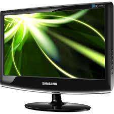 **SPRING SPECIAL*2 X PC SCREENS, SAMSUNG 20INCH, AOC 19 INCH*ONE BID FOR BOTH**