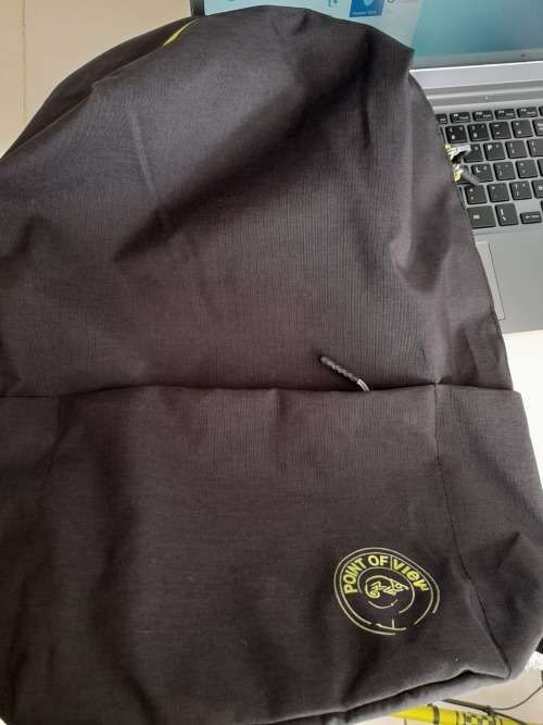 *WOW COMBO PACKAGE DEAL*New Point of View Laptop in box with Free Wireless Mouse, Bag,Headset*R5000