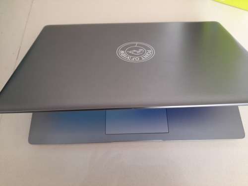 *WOW COMBO PACKAGE DEAL*New Point of View Laptop in box with Free Wireless Mouse, Bag,Headset*R5000