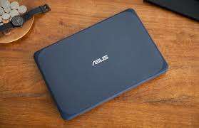 *MONTH END DEAL*BRAND NEW ASUS VIVOBOOK W202, 4GB RAM, 64GB SSD, IN BOX**R5500 IN STORE**