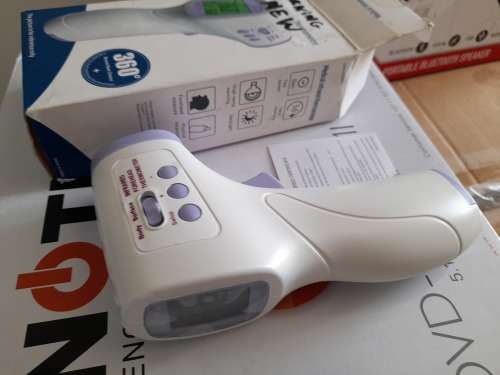 **SNAP FRI DEAL***BULK LOT OF NEW ELECTRONICS**DVD PLAYER, BT SPEAKER,SMART WATCH, THERMOMETER**