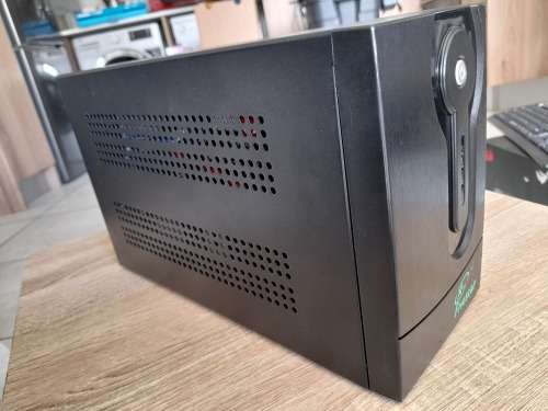 **CRAZY SPECIAL***BRAND NEW FIVESTAR 1000VA UPS IN BOX WITH CABLES*****R1300