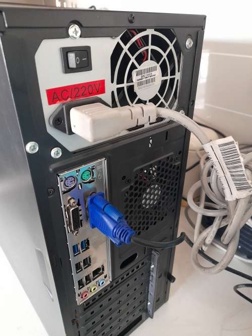 *SNAP FRI DEAL**FAST I3 DESKTOP, 3.7 GHZ 4GB RAM, 1TB HDD, W10, 19inch SCREEN,WIRELESS KEYBRD+MSE*