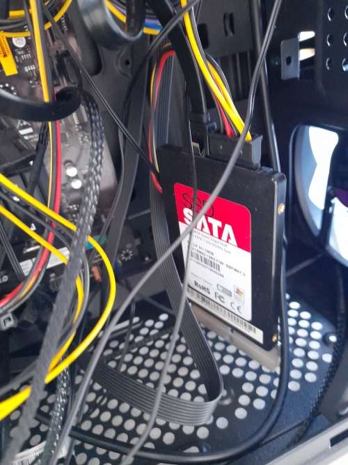 *MONTH END DEAL*NEW HALF BUILT GAMING PC*ARMAGGEDDON CHASIS,PSU,WITH LEDS,BIOSTAR MOTHERBOARD,128SSD