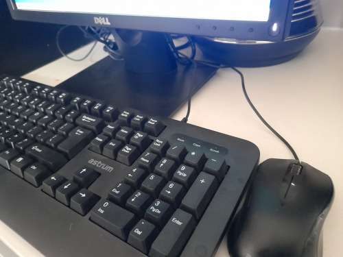 *CRAZY CHRISTMAS DEAL*I5 PROLINE DESKTOP PC, 4GB RAM, 3.4GHZ I5, 3RD GEN, 500GB HDD*FREE SCREEN ETC