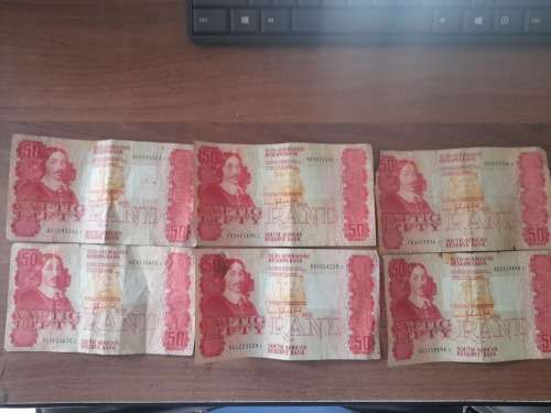 **POSSIBLE HIGH VALUE**LOT OF 6 X R50 GERHARD DE KOCK BANK NOTES**ONE BID FOR ALL**R99 FREIGHT*