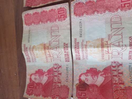 **POSSIBLE HIGH VALUE**LOT OF 6 X R50 GERHARD DE KOCK BANK NOTES**ONE BID FOR ALL**R99 FREIGHT*
