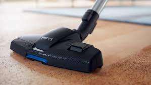 *CRAZY CHRISTMAS DEAL**BRAND NEW PHILLIPS BAGLESS POWER PRO COMPACT VACUUM*R2500 IN STORE***