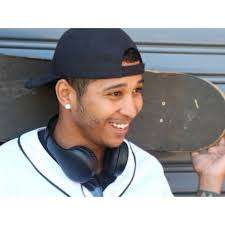 **WEEKEND SPECIAL**Ultra-Link Vision Bluetooth Headphones - Black*used as store display