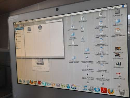**LIQUIDATION STOCK***APPLE  IMAC A1208 ALL IN 1 PC**WORKING, LINES ON SCREEN AS PER PICS***