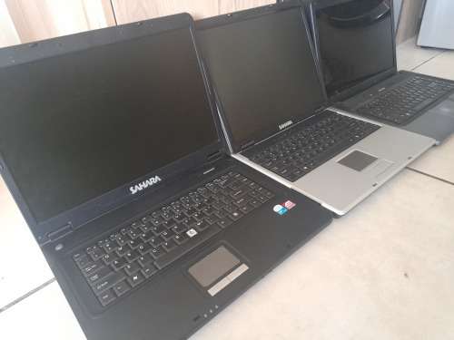 **LIQUIDATION STOCK**BULK LOT OF 3X  LAPTOPS LAPTOPS*POWERING ON BUT SOLD AS IS**