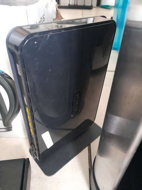 **BULK LOT OF ELECTRONICS*KETTLE,COFFE MACHINE, ROUTERS,RAM,WATCHES,KEYBOARD,MOUSE ETC***