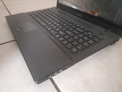 **LIQUIDATION STOCK**BULK LOT OF 4X  LAPTOPS LAPTOPS*SOLD AS IS**
