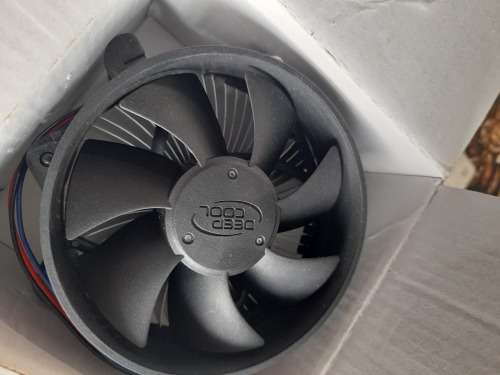 **BULK LOT OF ELECTRONICS*UPS,COFFE MACHIINE,ALVA BBQ COVER,HAIR STRAIGHTNER,NAIL LAMP,LIGHTS ETC***