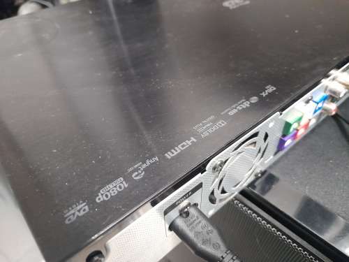 **SAMSUNG 3D/BLUERAY BLUETOOTH SURROUND SYSTEM**WORKING(READ AD)**R7000 NEW**