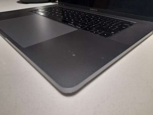 **LIQUIDATION STOCK***APPLE  MACBOOK  A1707**NO CHARGER **SOLD AS IS***