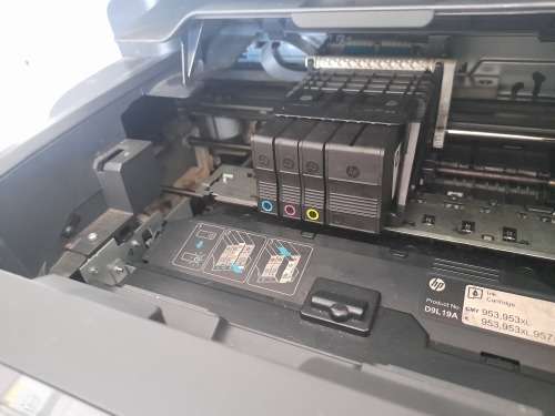 *HP OFFICEJET PRO 8720 ALL-IN-ONE WIFI TOUCH SCREEN PRINTER**OVER R5000 IN STORE**