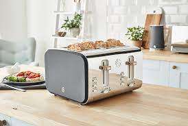*BEAUTIFULL SWAN NORDIC COLLECTION GREY 4 SLICE TOASTER*TOP QUALITY*SMALL DENT SEE PICS*R1500 RETAIL