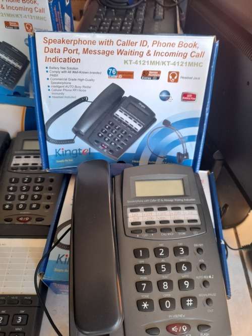 *CALLCENTRE LIQUIDATION*BULK LOT OF VOIP/SKYPE PHONES, HEADSETS, SWITCH BOARD PHONES,MIC ETC*