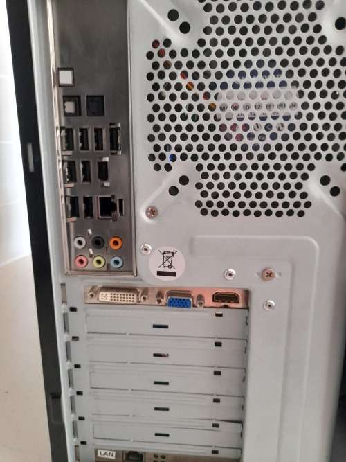 *MOSTER MACHINE*I7 GIGABYTE AMAZING PC, 1TB HDD, 8GB RAM,GRAFIX CARD, W10, FREE SPEAKERS**