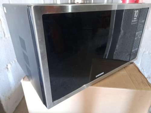 *MONTH END MADNESS*USED SAMSUNG 55L DIGITAL MICROWAVE IN BOX*R6000 IN STORE***