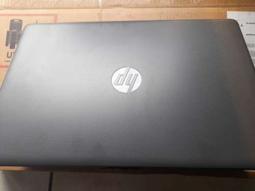 *HUGE SALE*LIKE NEW HP 15 LAPTOP IN BOX**15.6INCH,4GB RAM, 500GB HDD,FHD SCREEN,W10*R6500 IN STORE**